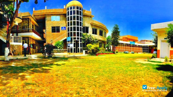 Photo de l’Jinnah Medical College Peshawar #9