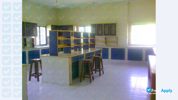 Foto de la Karachi Medical and Dental College #14