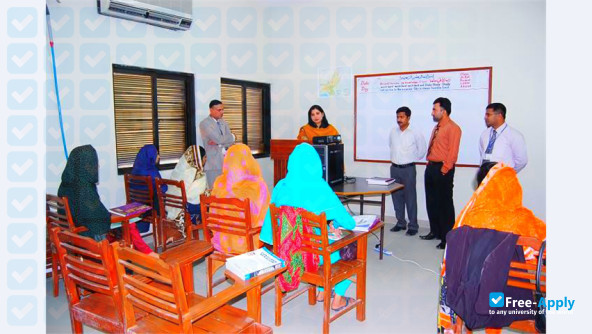 Foto de la Shaheed Zulfikar Ali Bhutto Institute of Science and Technology #8