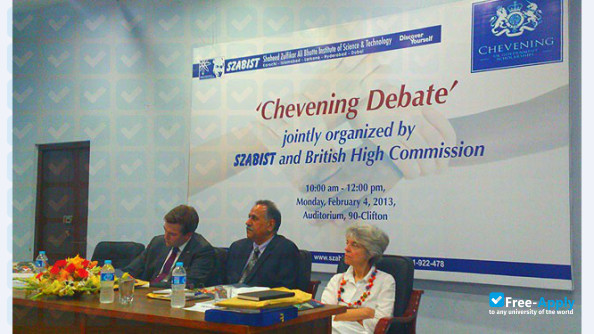 Foto de la Shaheed Zulfikar Ali Bhutto Institute of Science and Technology #7