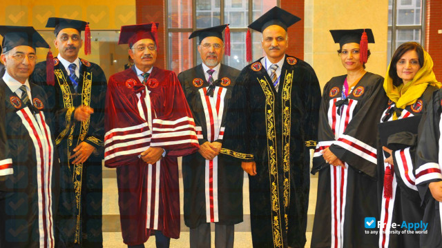 Shaheed Zulfiqar Ali Bhutto Medical University (SZABMU) фотография №7