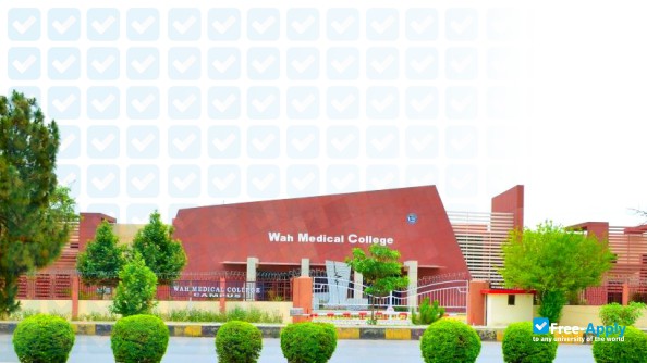 Foto de la Wah Medical College #7