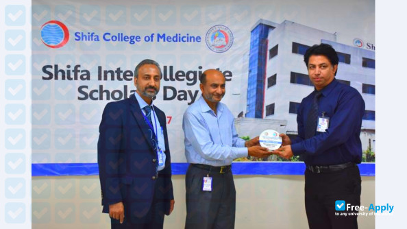 Foto de la Shifa Tameer-e-Millat University #1