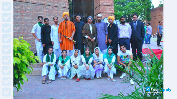 Photo de l’Qarshi University #11