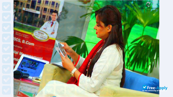Photo de l’Qarshi University #10