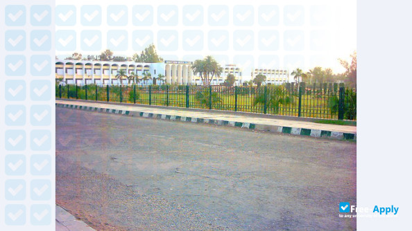 Quaid-e-Azam Medical College photo #3