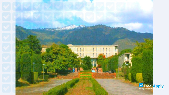 Photo de l’Quaid-i-Azam University #3