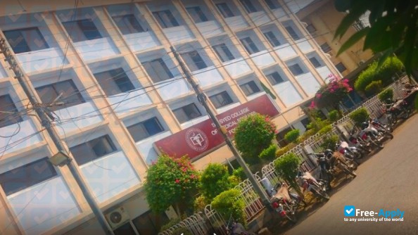 Sir Syed College of Medical Sciences for Girls photo
