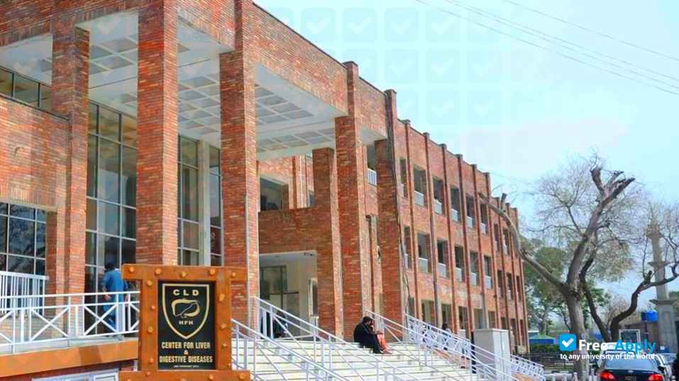 Rawalpindi Medical College photo #6