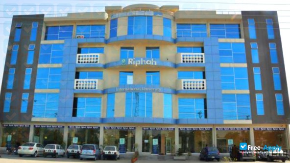 Foto de la Riphah International University #2