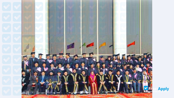 Foto de la Riphah International University #5