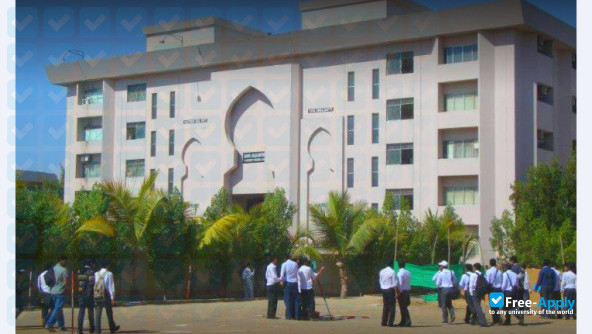 Sir Syed University of Engineering and Technology photo #6