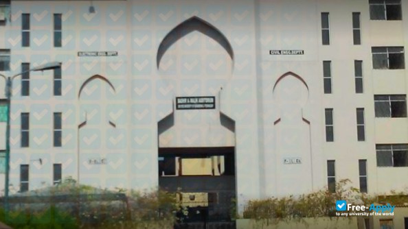 Sir Syed University of Engineering and Technology photo #5