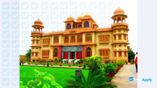 Sindh Muslim Government Law College thumbnail #2