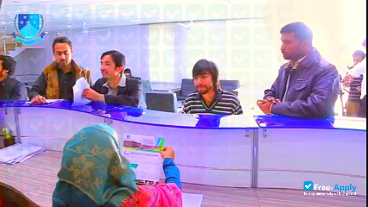Foto de la Sarhad University of Science and Information Technology #2