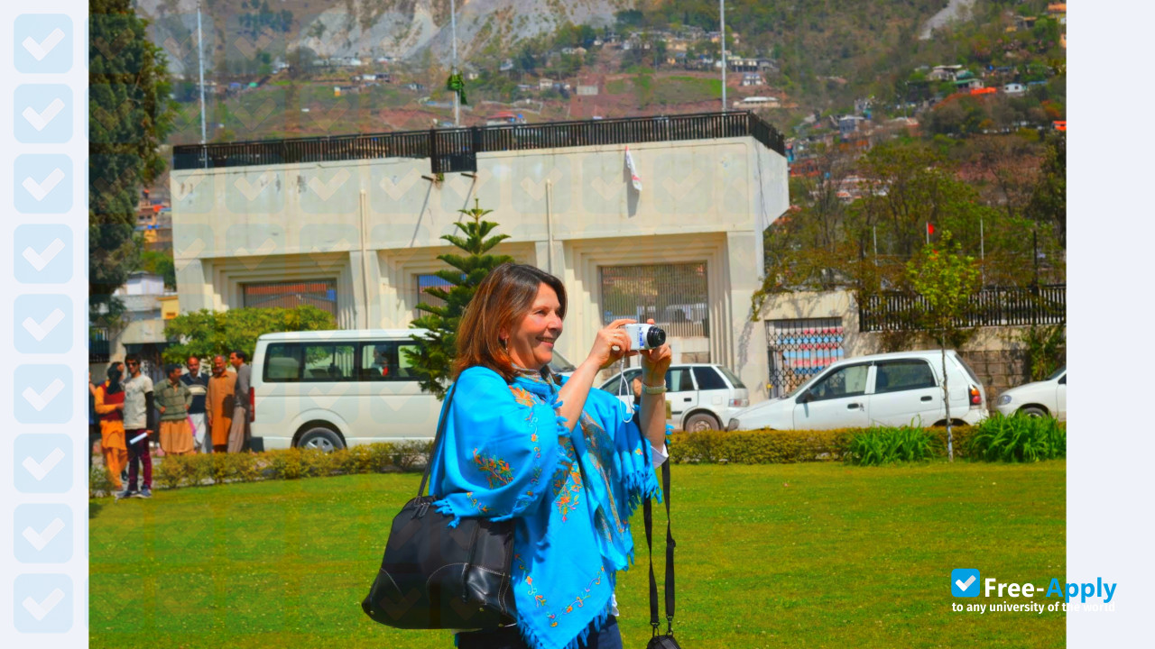 Photo de l’University of Azad Jammu and Kashmir #6