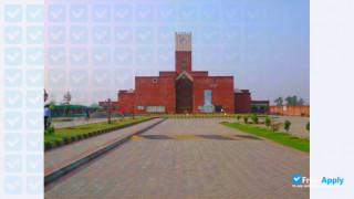 Miniatura de la University of Central Punjab #2