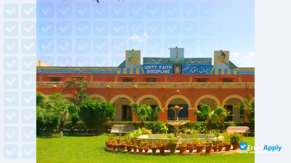 Foto de la University of Education #4
