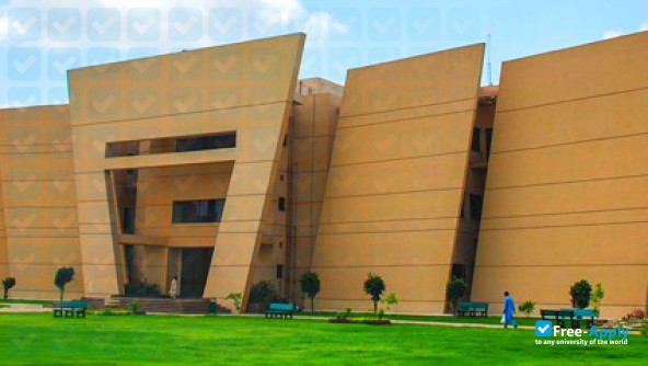 University of Gujrat photo #9