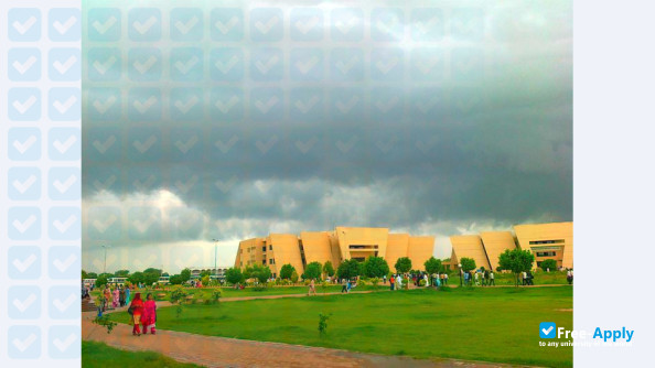 Photo de l’University of Gujrat #1