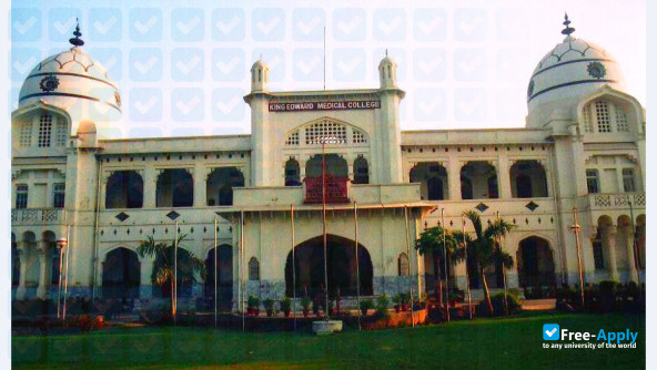 King Edward Medical University photo #2