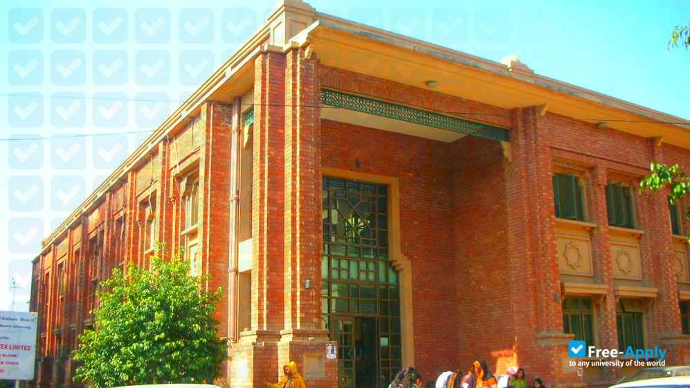Lahore College for Women University photo