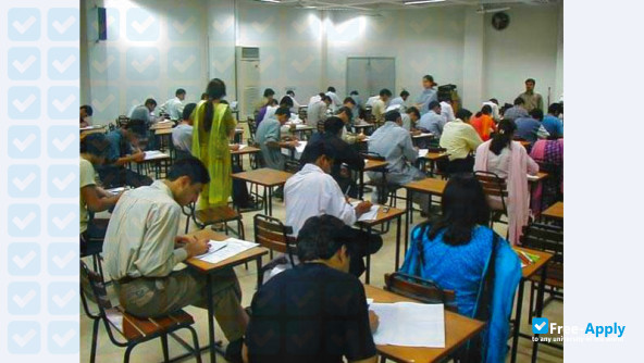 Lahore Medical and Dental College photo #5