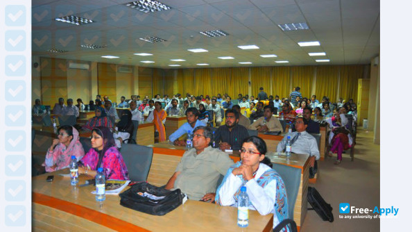 Photo de l’Liaquat College of Management and Science #1