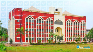 Miniatura de la Minhaj University Lahore #1