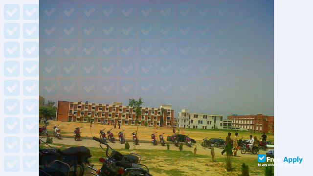 Photo de l’Mirpur University of Science and Technology #1
