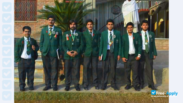 Edwardes College photo #2
