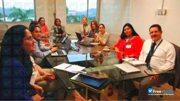 Foto de la Columbus University (Panama) #4