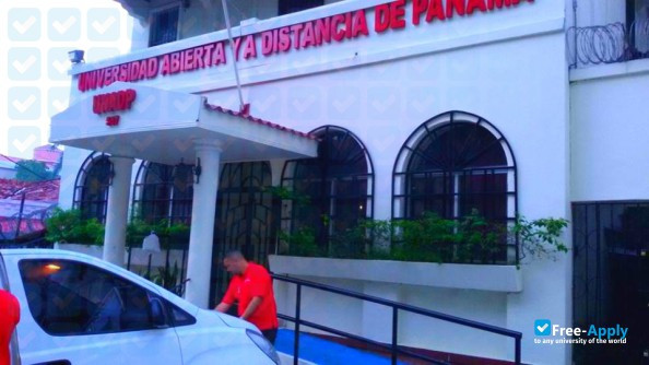 Foto de la Open University and Distance from Panama #2