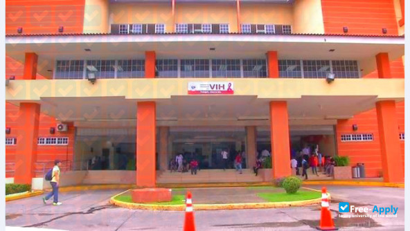 Foto de la Technological University of Panama #9
