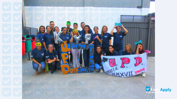 Foto de la Private University San Lorenzo #2