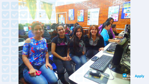 Photo de l’Higher Institute of Education #1