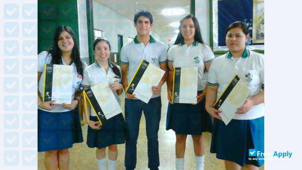 Autonomous University of Paraguay photo #3