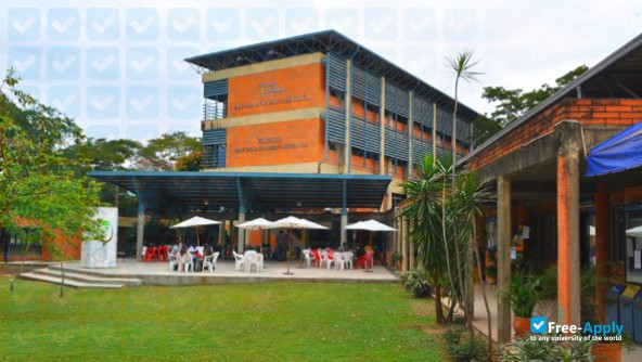 Photo de l’Catholic University of Asunción #1