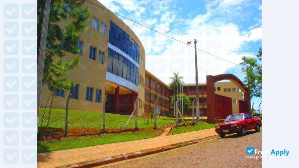 Foto de la National University of Itapúa #7
