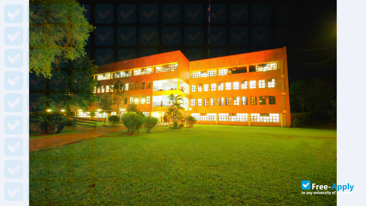 Catholic University of Asunción (Alto Paraná) photo #2