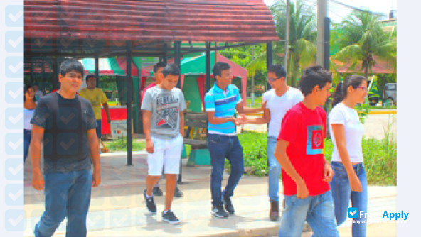 Foto de la National University of Ucayali #9