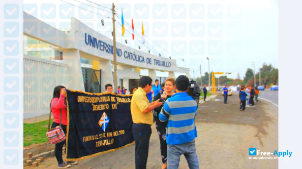 Catholic University of Trujillo Benedict XVI photo #7