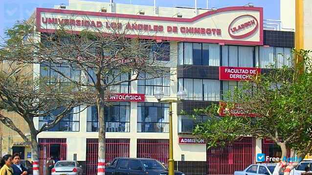 Los Angeles Catholic University of Chimbote photo #4