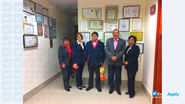 Los Angeles Catholic University of Chimbote photo #2