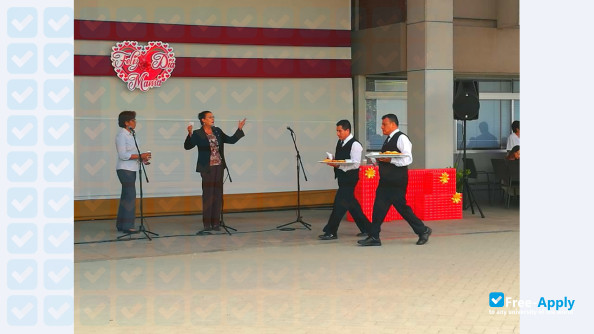 Peruvian University Cayetano Heredia photo #11