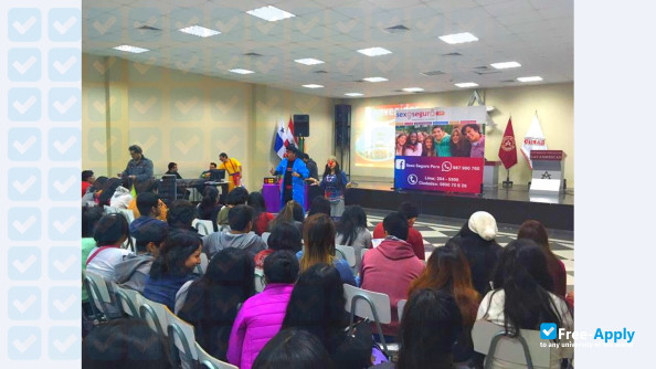 Peruvian University of the Americas photo #6