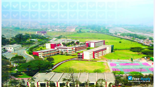 Foto de la Peruvian Union University #10