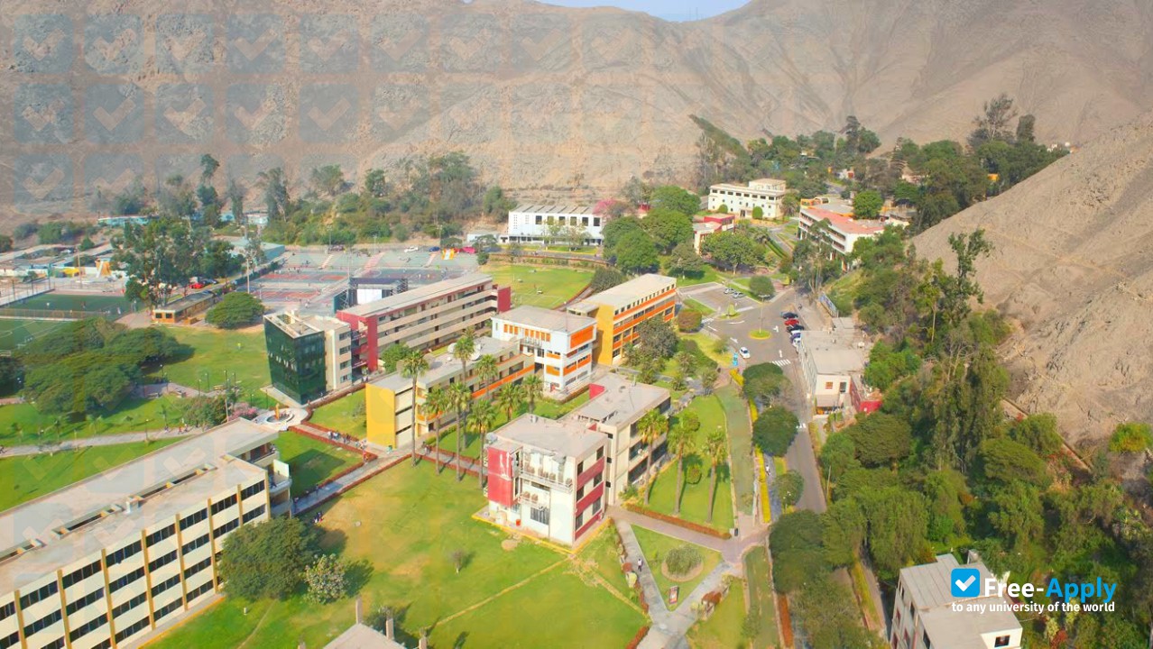 Foto de la Peruvian Union University #6
