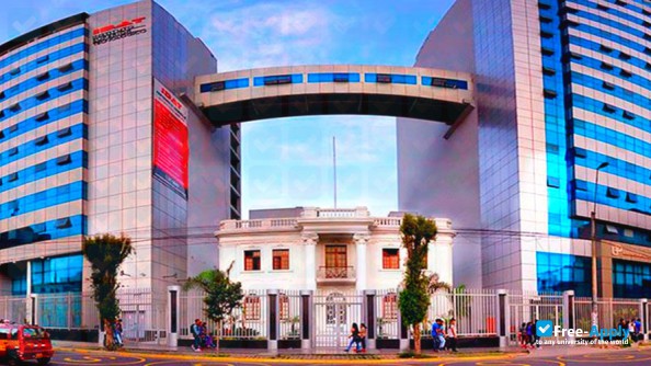 Foto de la Universidad Tecnológica del Perú #6