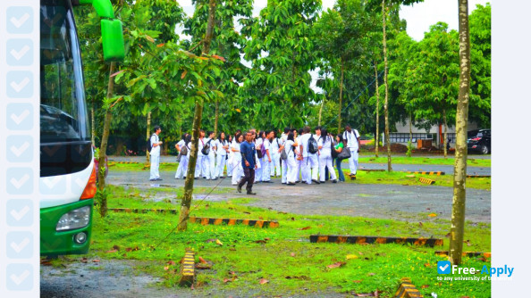 De La Salle Health Sciences Institute photo #6